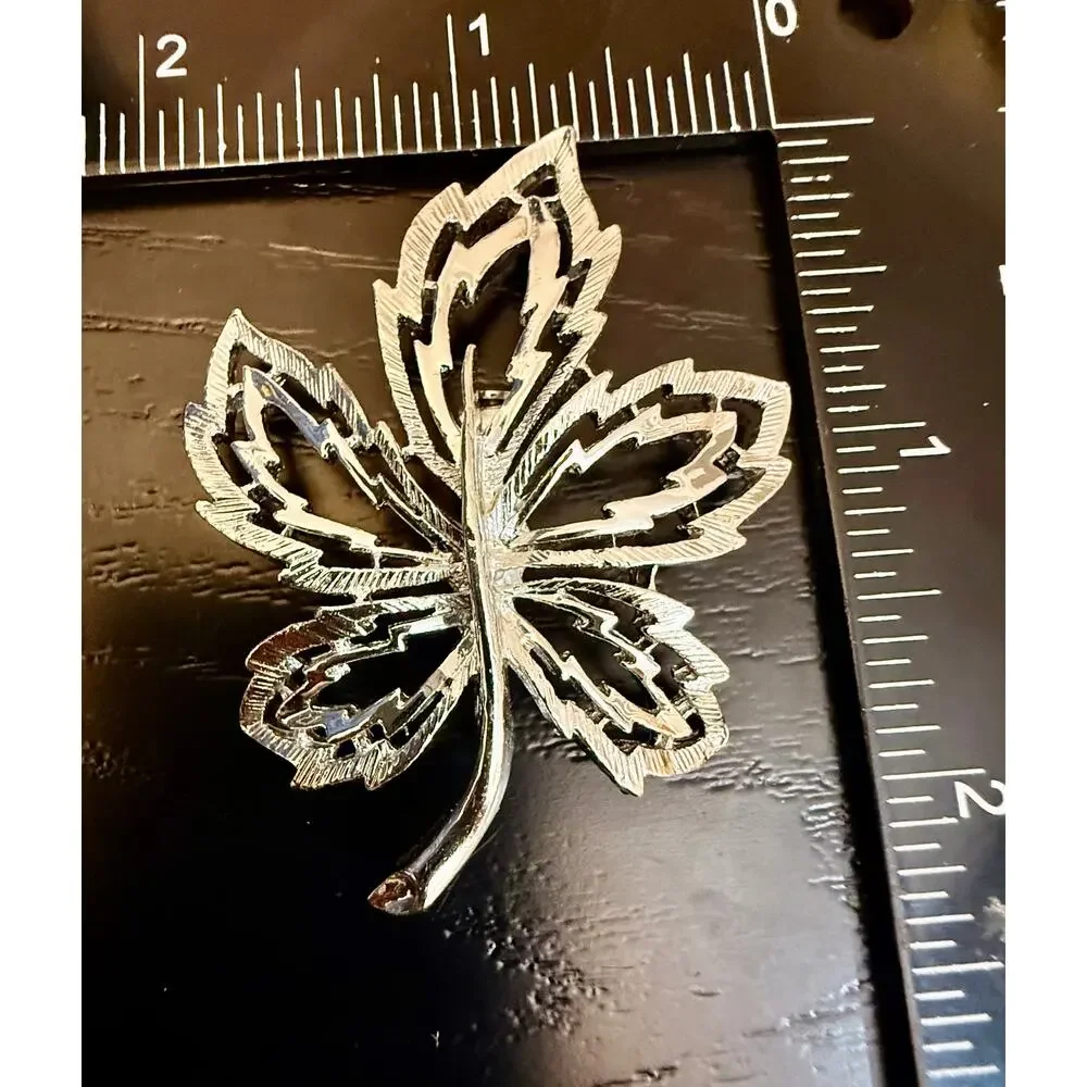 Vintage Silver Tone Openwork Maple Leaf Brooch Pin